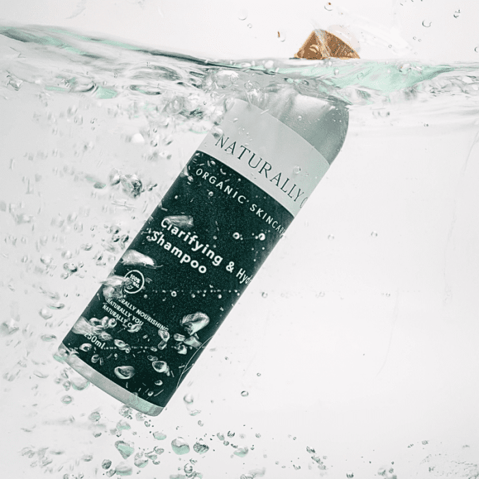 Intense Hydrating and Clarifying Shampoo - Image 2